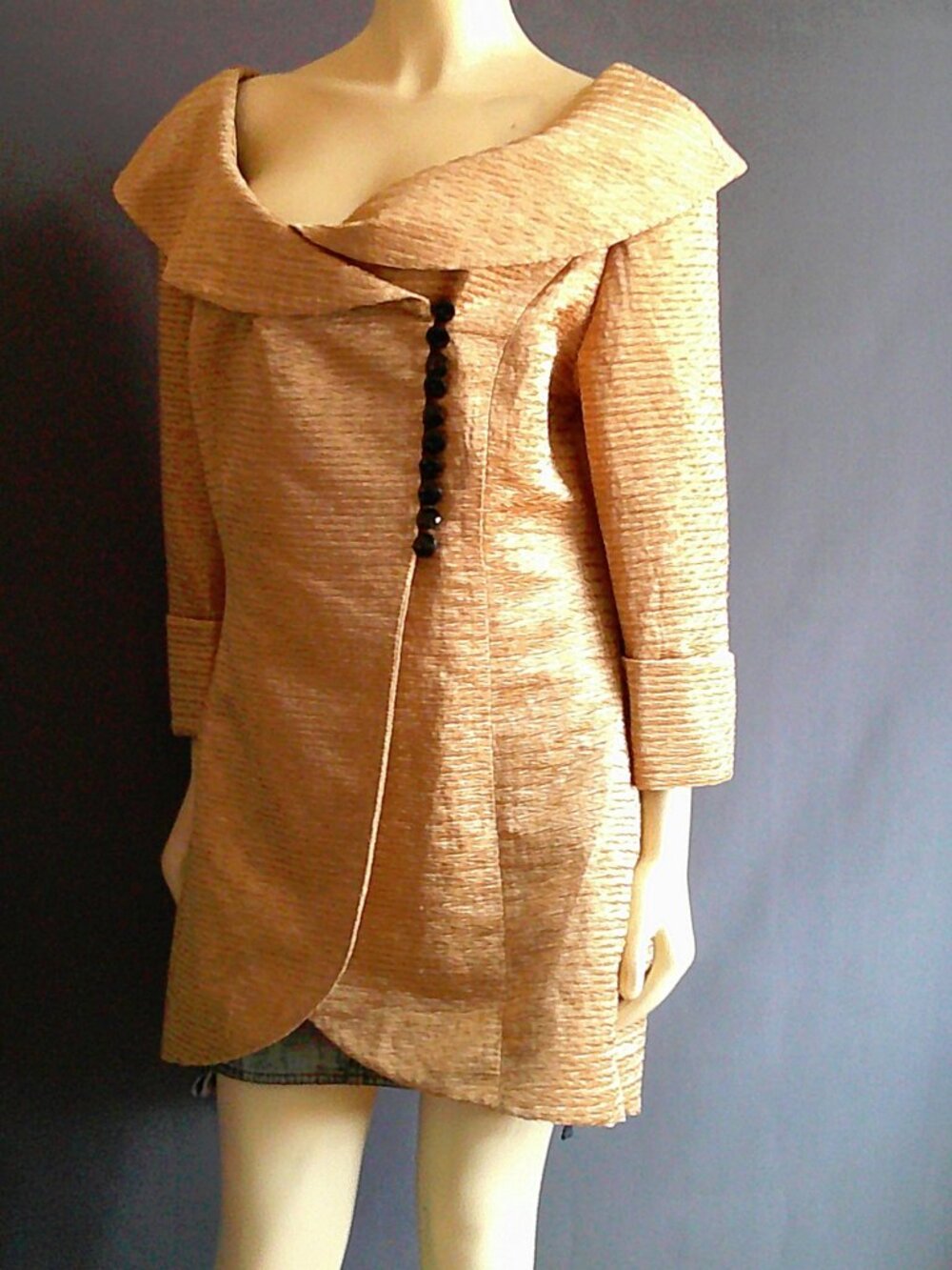 Ashro Gold Textured Wrap Long Party Special Occasion Jacket 16 - Picture 2 of 9